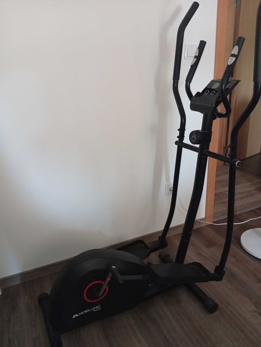 Conjunto Ginásio em Casa: Passadeira Dobrável Behumax + Elíptica Mobiclinic