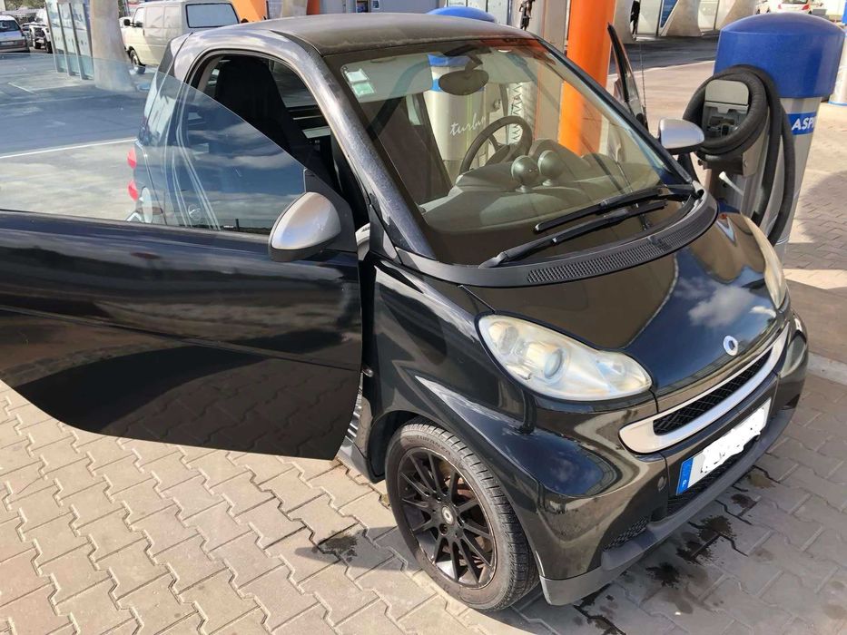 Smart 451 Diesel do ano 2007 em bom estado geral, anda todos os dias.