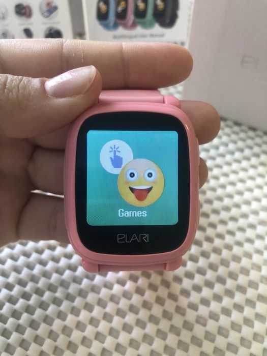Дитячий смарт-годинник Elari KidPhone 2 рожевого кольору