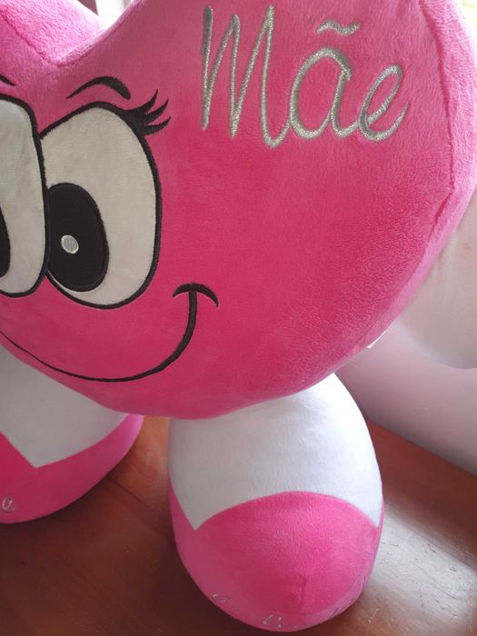 Stuffed toy in like-new condition (Large size)64751911214082121