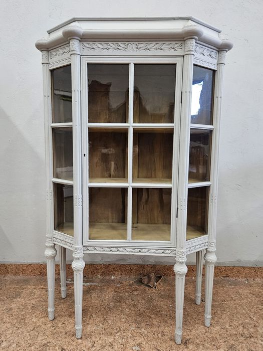 Stara francuska serwantka Ludwikowska witryna bielona /