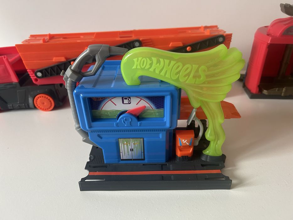 Hot Wheels - zestaw 5 zabawek