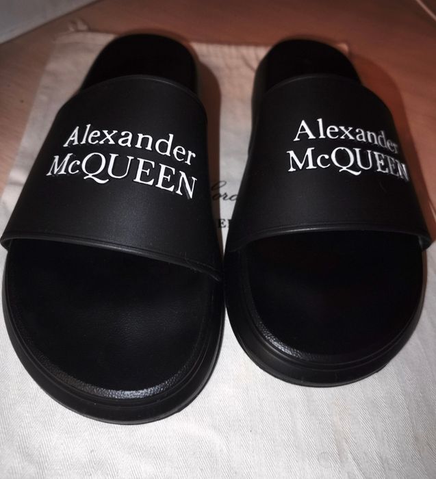 Шлёпанцы Alexander McQueen