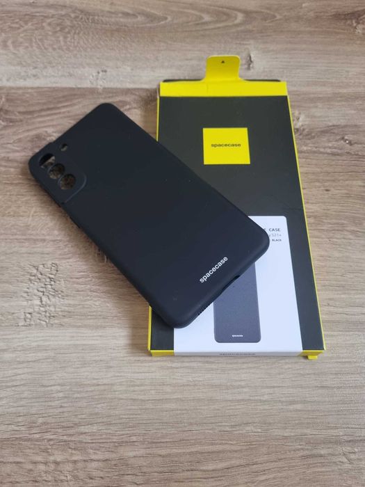 Czarne etui spacecase do samsuna S21+