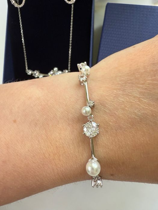 Шикарний набір Swarovski