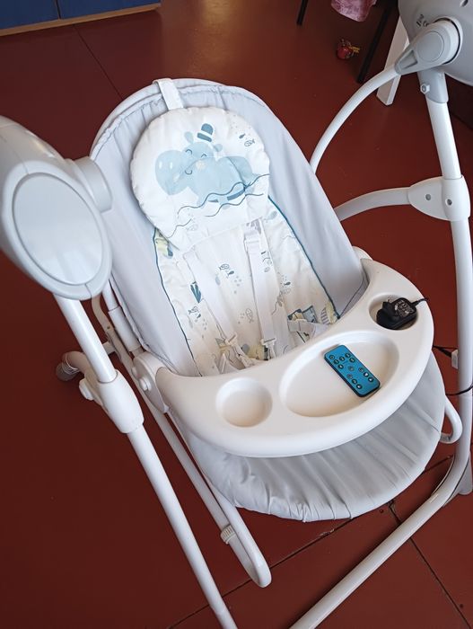 Wielofunkcyjny leżaczek-bujaczek Foppapedretti