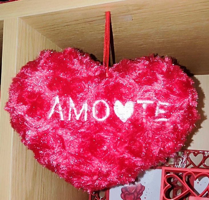 Coração pendurar 17x11cm "Dia dos Namorados"