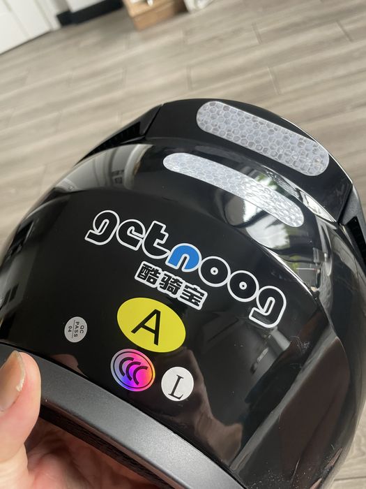 Kask szczekowy  L interkom prawie nowy  getnoog