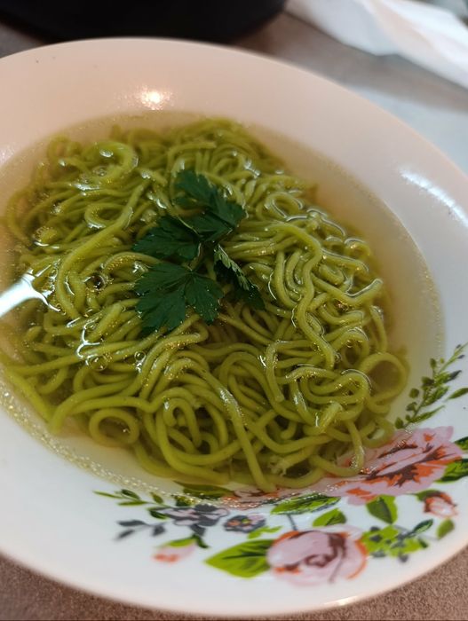 Makaron domowy z wiejskich jajek lub warzywny