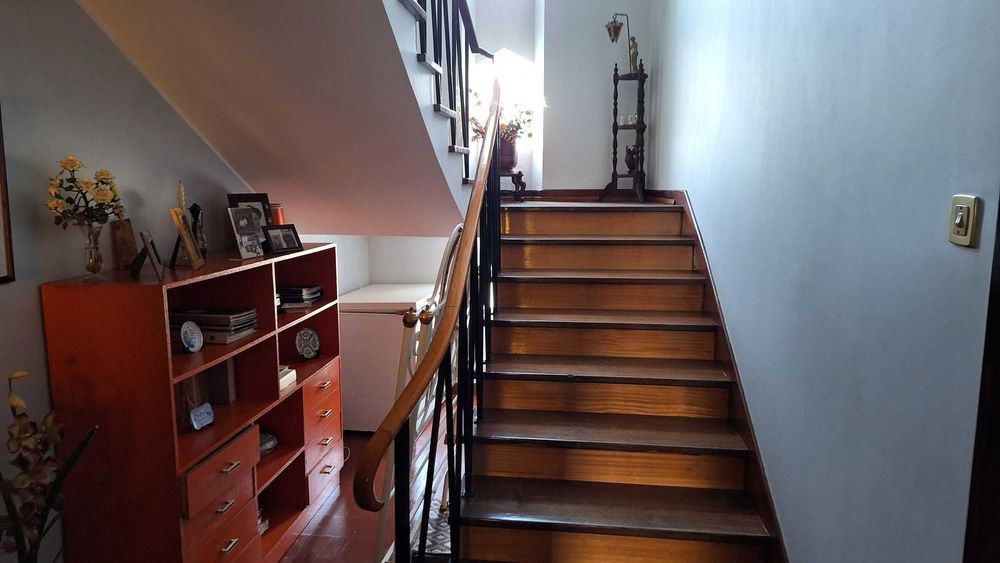 Moradia Independente no centro de Alpiarça - Oportunidade de negócio