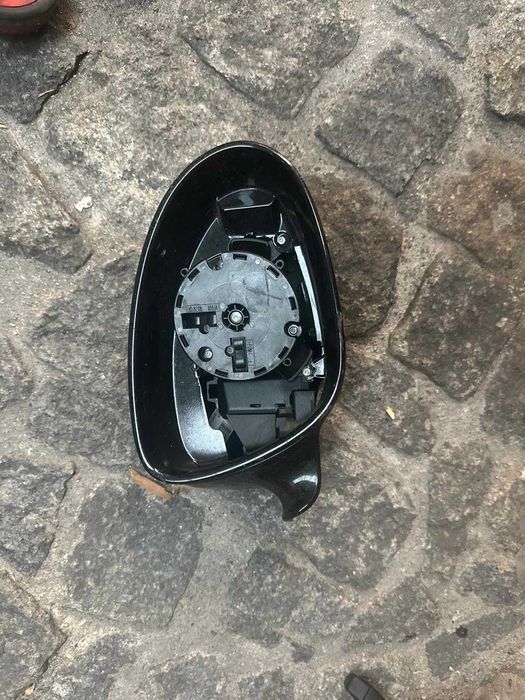 capa de espelho/ tampa de gasoleo / Colunas Som Mercedes-Benz