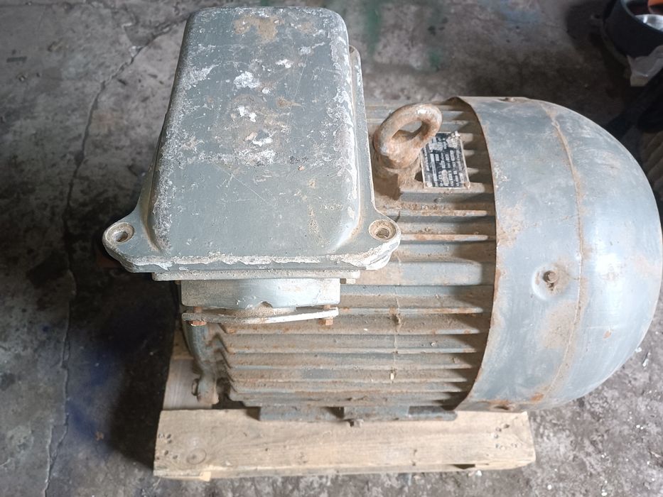 Электродвигатель 37квт-3000