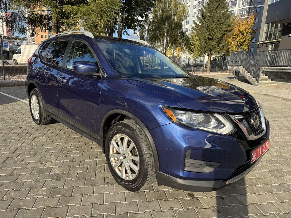 Nissan Rogue SV AWD