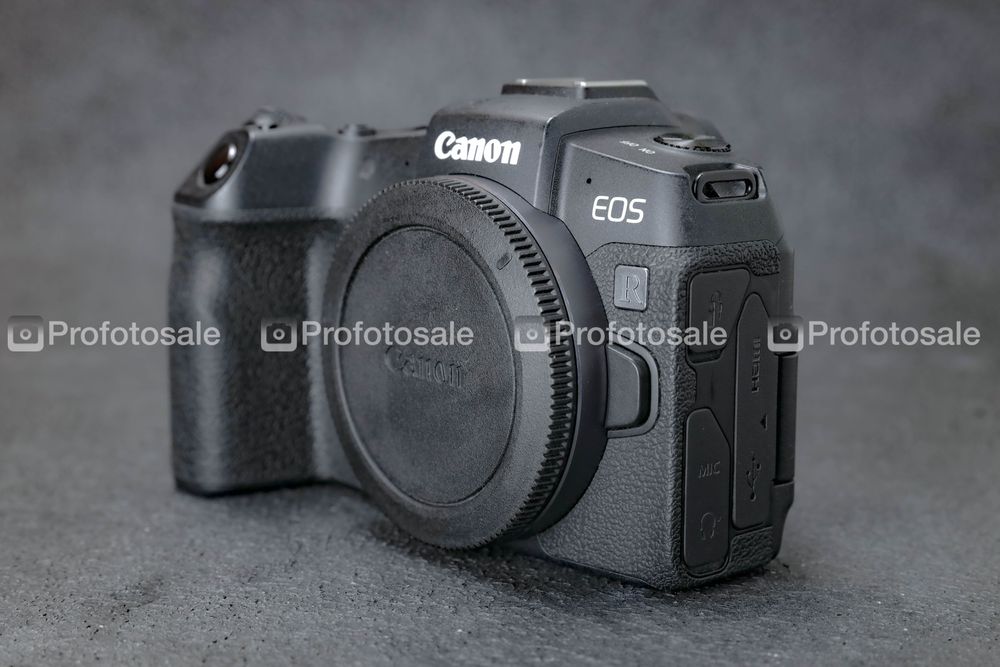 Фотоапарат Canon EOS RP