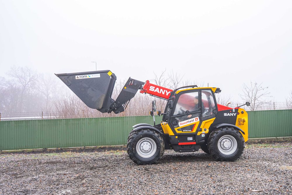 Телескопічний навантажувач Sany STH742 2025 (7м, 4.2т.)