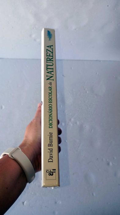 Dicionário escolar da Natureza