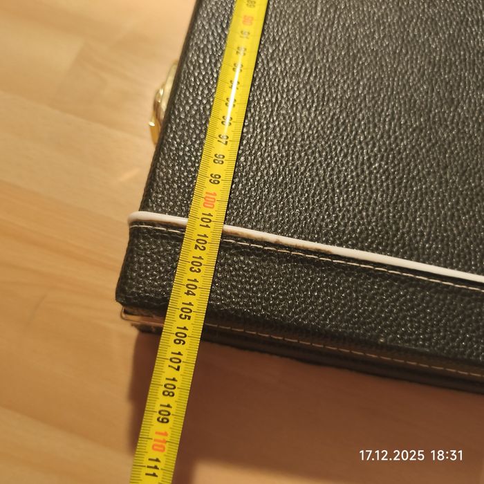 Futerał Do Gitary Hard Case Boston Złoto Czarny Jak Nowy