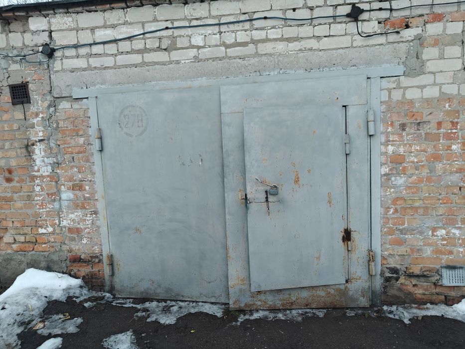 Продам гараж капітальний