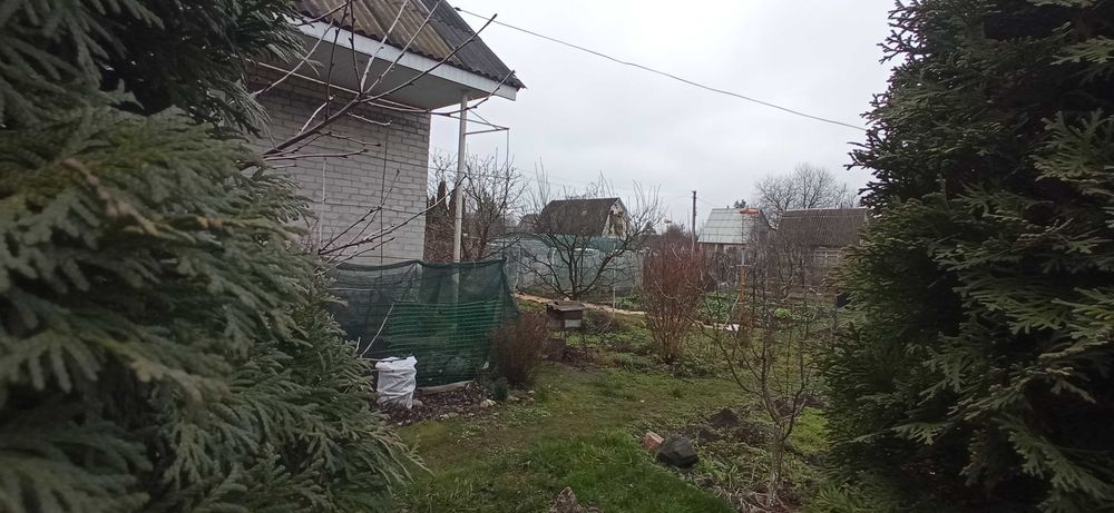 Продаж будинку,дачі