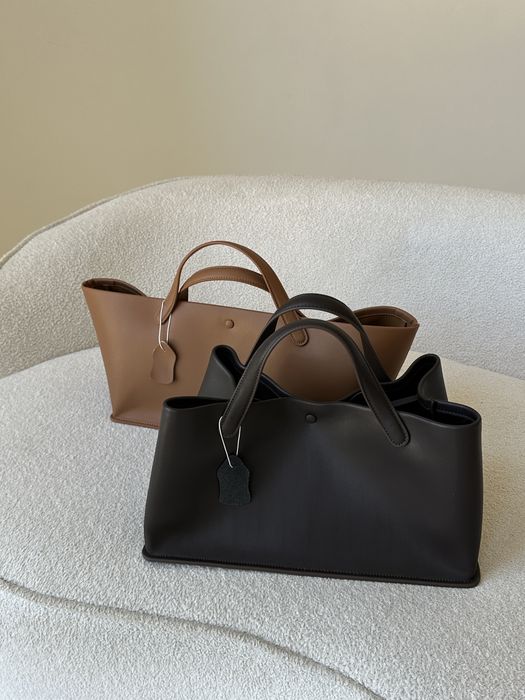 Стильна шкіряна сумка