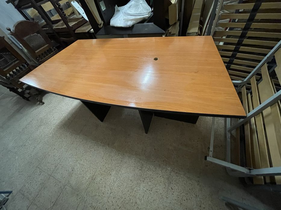 Mesa secretária grande