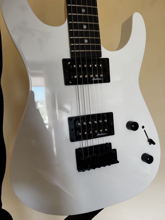 Jackson JS11 DKA