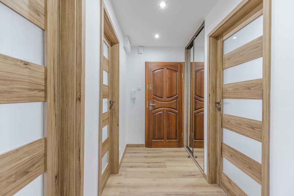 Słoneczne mieszkanie, 1 piętro, nowe 3 pokoje kuchnia łazienka balkon