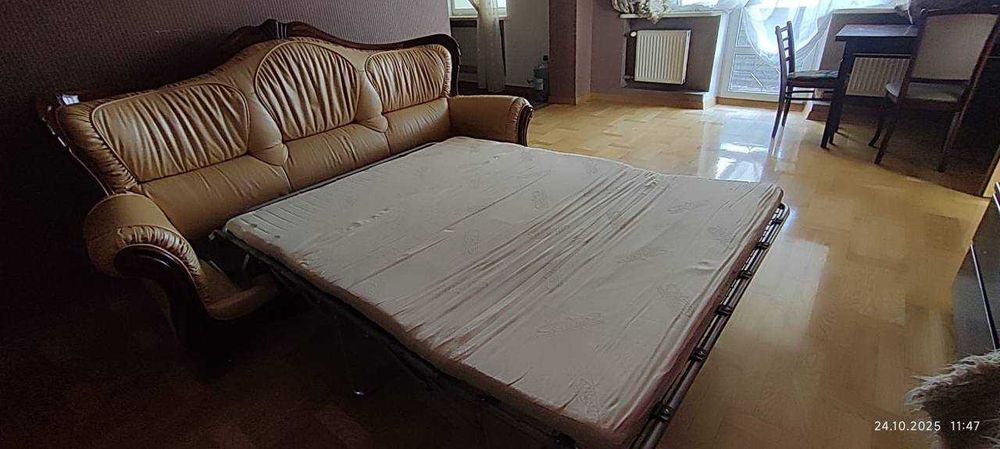 Шкіряний диван (розкладний і нерозкладний)