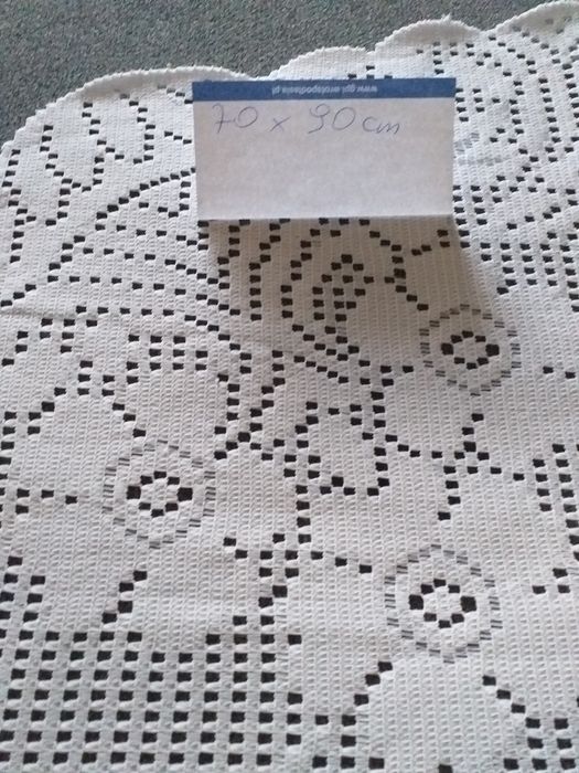 Sprzedam owalny obrus