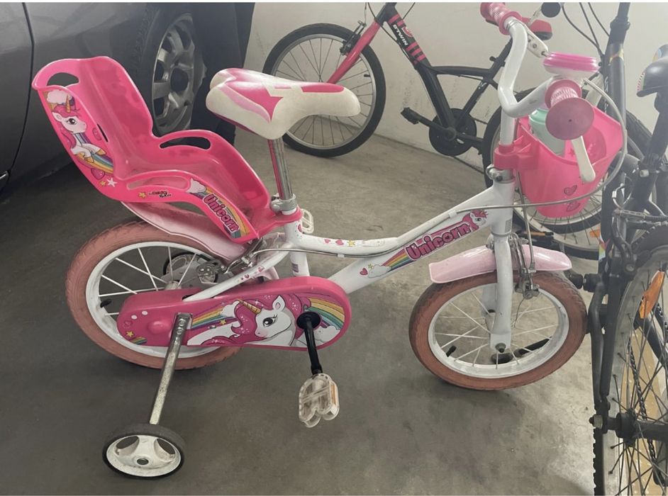 Bicicleta menina unicornio