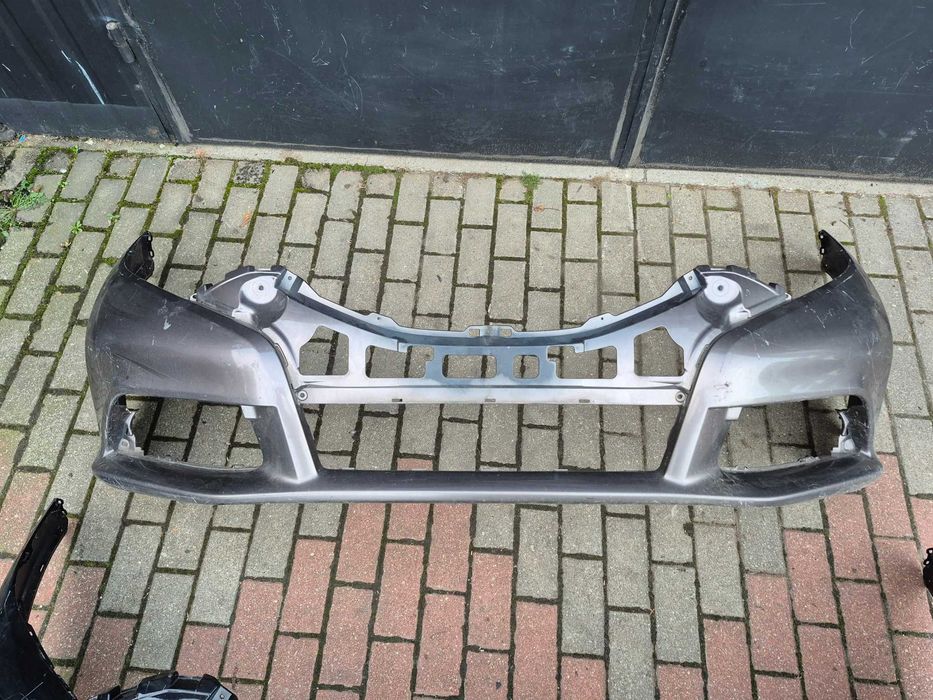 Honda Civic IX UFO HB 2011-2013 Zderzak przód przedni oryginalny 71101-TV0-ZZ00