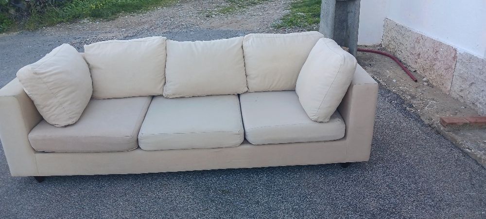 Sofá quatro lugares