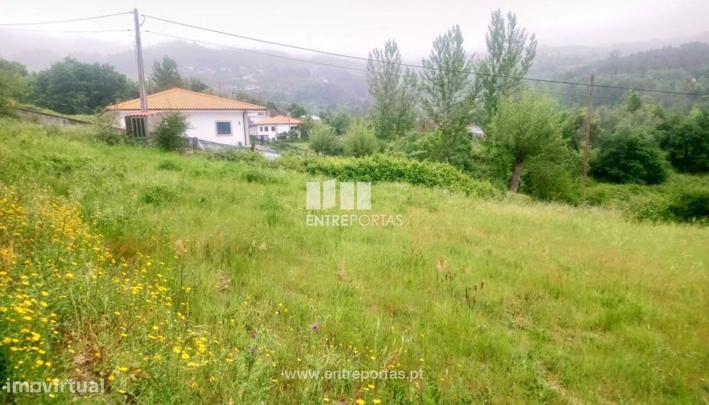 Land for Sale with Possibility of Building a House, Soalhães