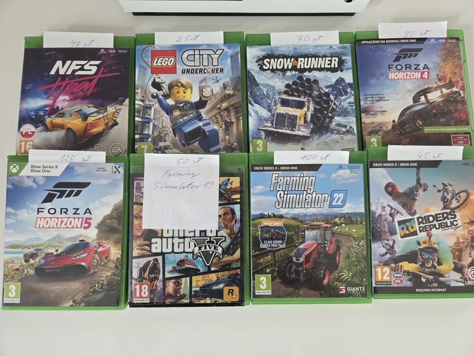 Xbox One S 512GB z padem + Gry