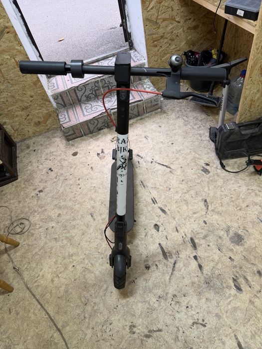 Електросамокат Xiaomi Electric Scooter 4 Pro Gen2