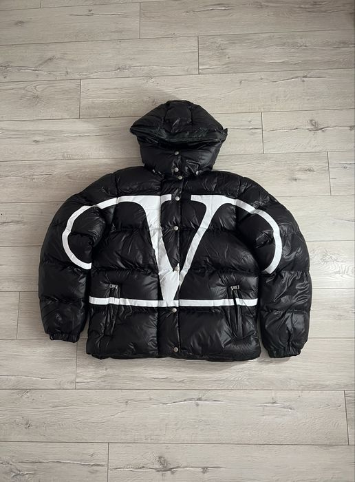 Valentino x Moncler Puffer Jacket Black White