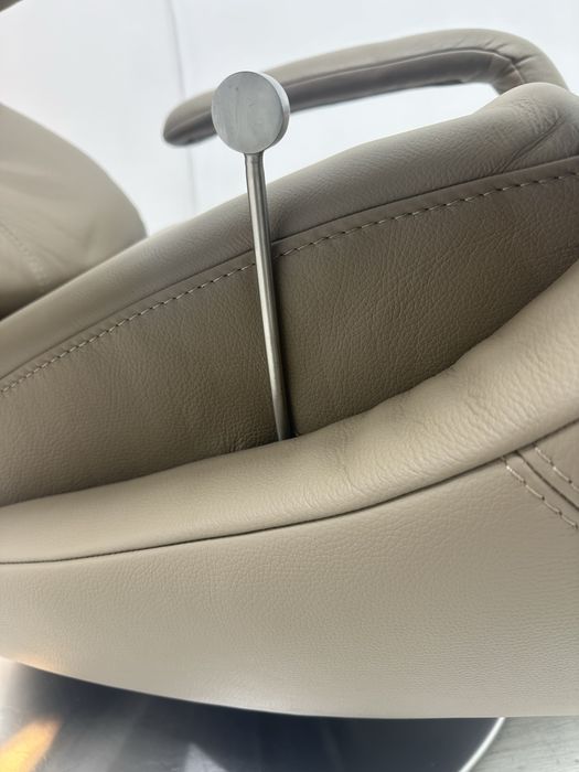 Шкіряне крісло релакс”Himolla”