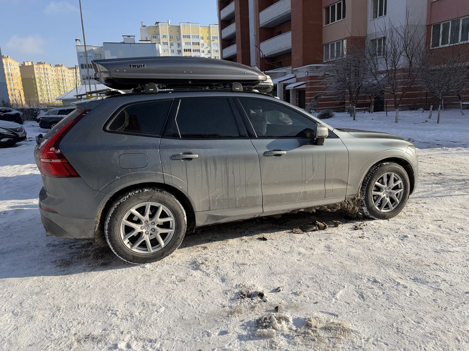 Б/у автобокс Thule Dynamic M tytan