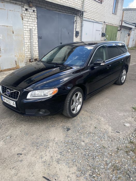Продам Volvo V70 2011 рік  2.0 дизель