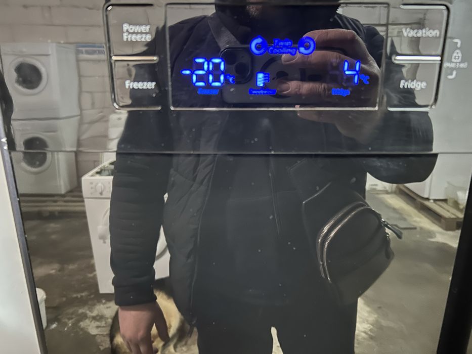 Холодильник Samsung Side-by-Side.Инвертор.No Frost.RSH5SLBG