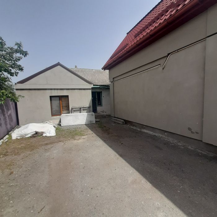 Продам большой 2эт дом