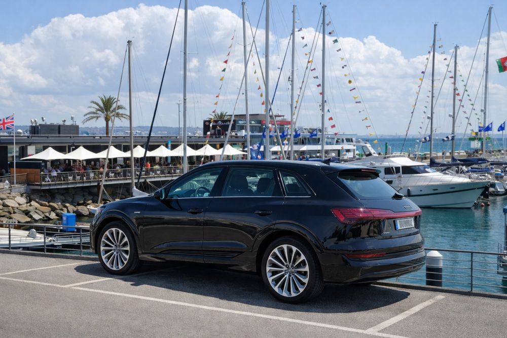 Audi e-tron 55 quattro - com Teste e Certificado de baterias