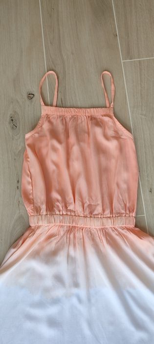 Letnia sukienka firmy Coccodrillo rozm. 128