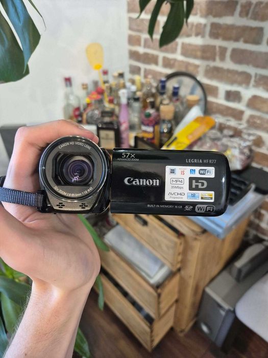 Canon LEGRIA HF R77 | bateria + ładowarka | w pełni sprawna