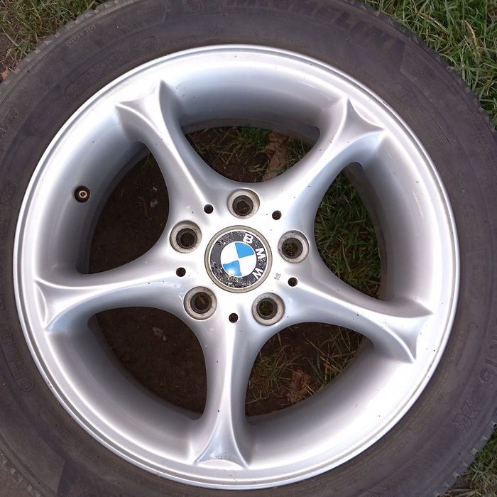 Sprzedam alusy komplet 4 sztuk 16