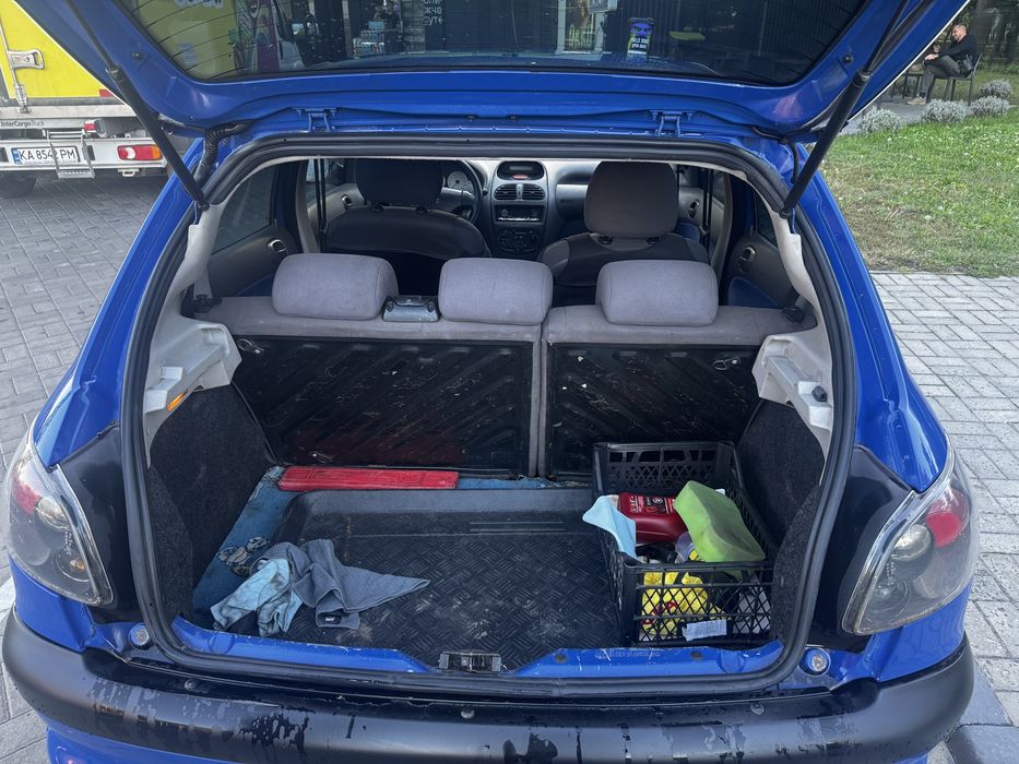 Peugeot 206 2003
