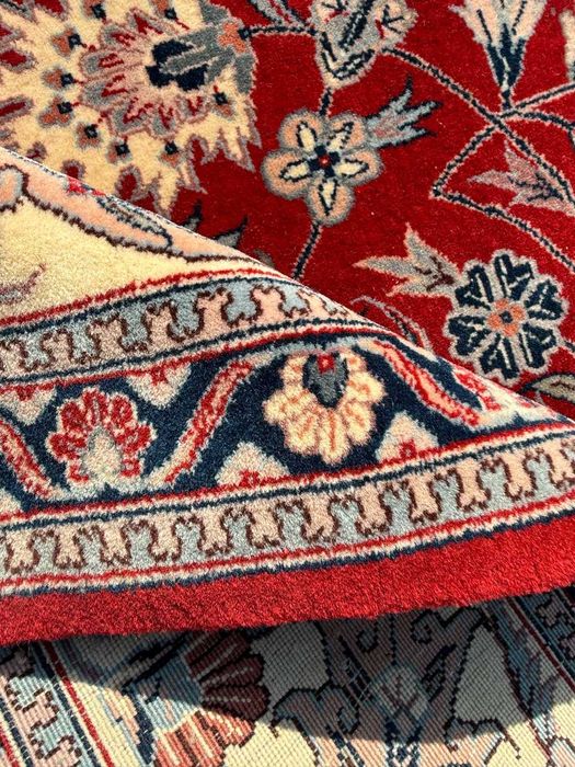 Idealny kaszmirowy dywan perski Iran Ispahan 225x220 cm galeria 30 tyś