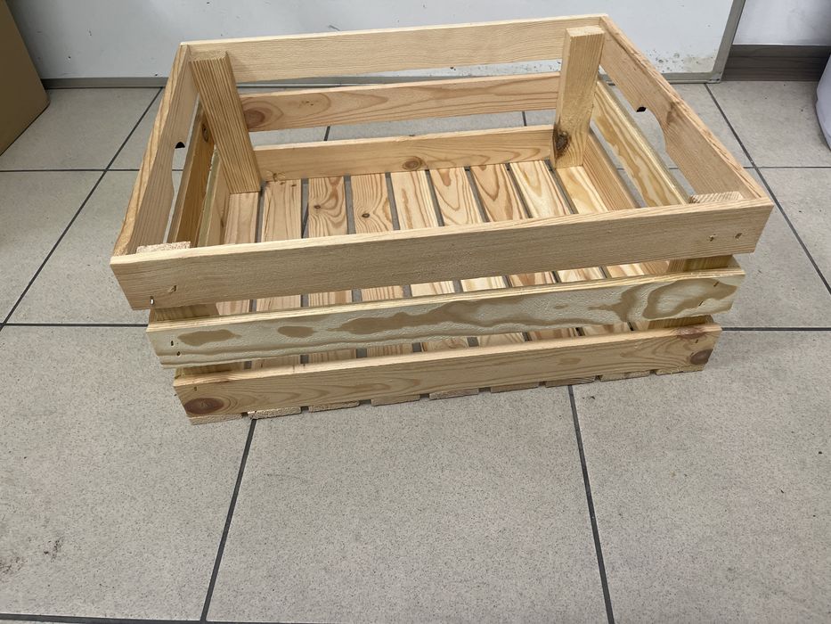 Skrzynka drewniana nowa