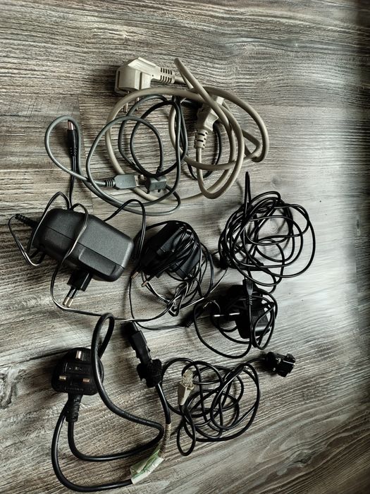 Ładowarka kable do komputera