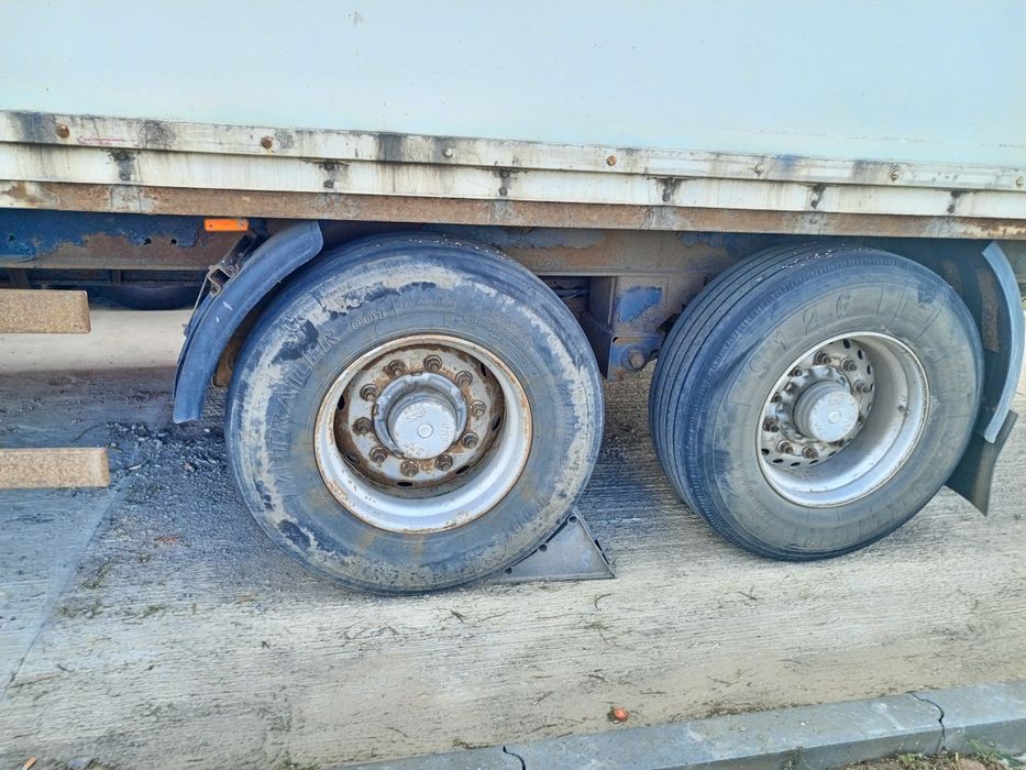 Напівпричіп повністю справний